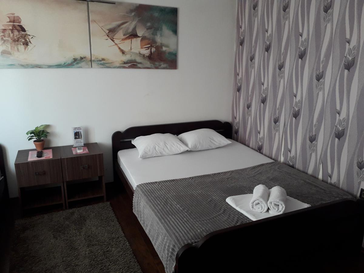 Guest House Vila Salute นิส ภายนอก รูปภาพ